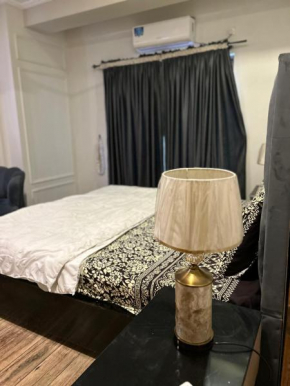 1 Bed Luxury Apartment